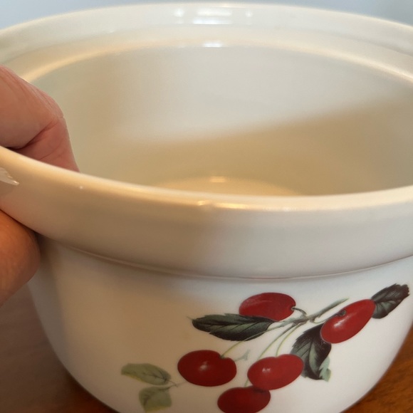 BIA Cordon Bleu covered casserole dish - Picture 16 of 16